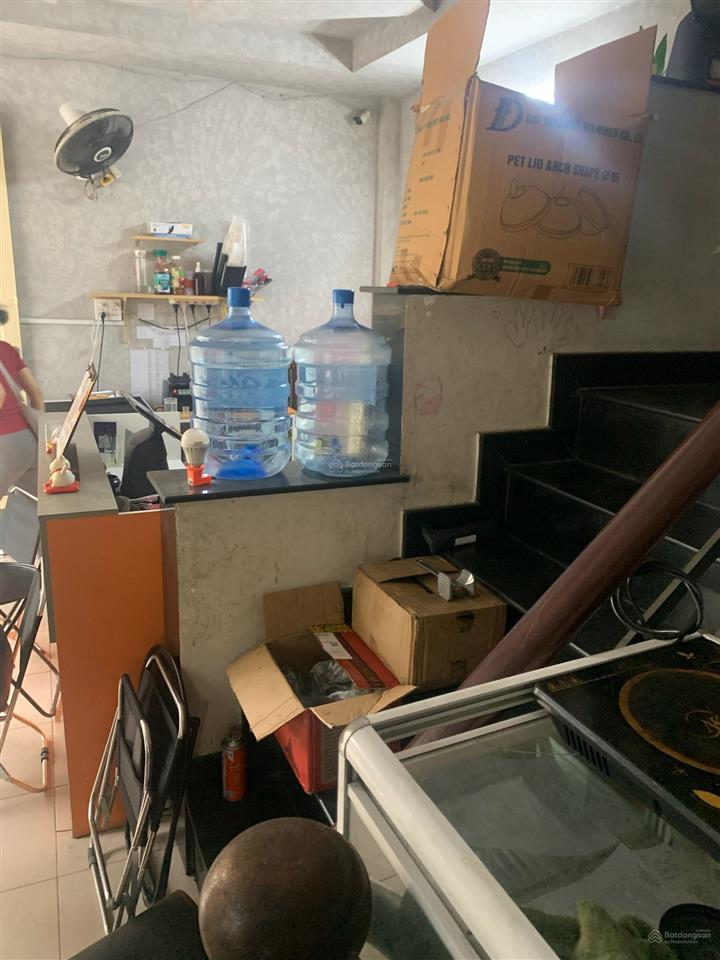 Cho thuê spa hoặc cửa hàng, ki ốt tại 15/2 đoàn như hài, 10 triệu, 30m2