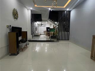 Cần bán gấp nhà 3 tầng kèm 6 phòng trọ dòng tiền 30 triệu/tháng