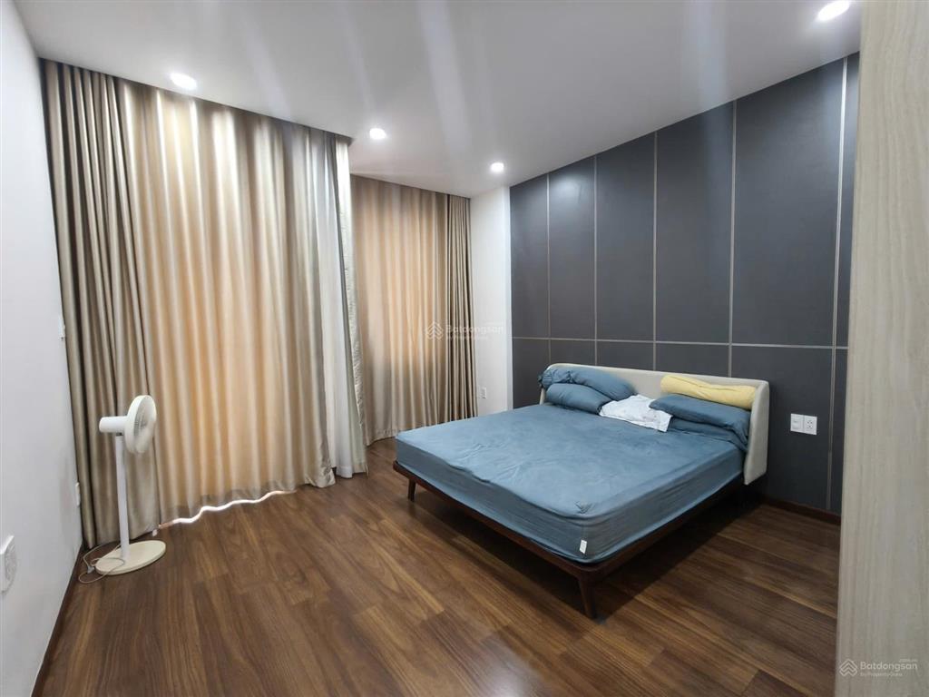Cho thuê nhà hẻm ô tô 58a thành thái, phường 12, quận 10, nhận nhà ngay.