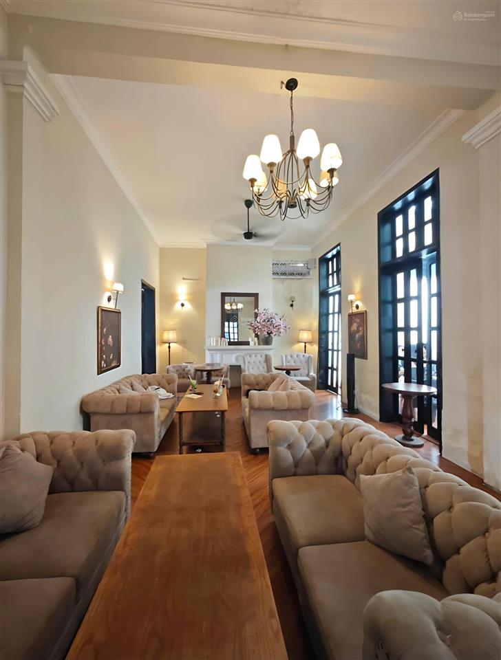 Cho thuê villa hiếm có trung tâm quận 3  20 tú xương