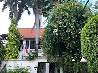 Cho thuê villa hiếm có trung tâm quận 3  20 tú xương