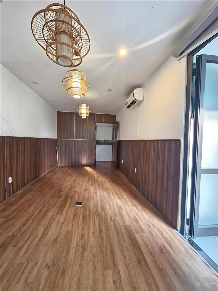 Cho thuê nhà góc khu vip hà đô centrosa  p12, q10. nhà phố liền kề hà đô  ngay vòng xoay dân chủ