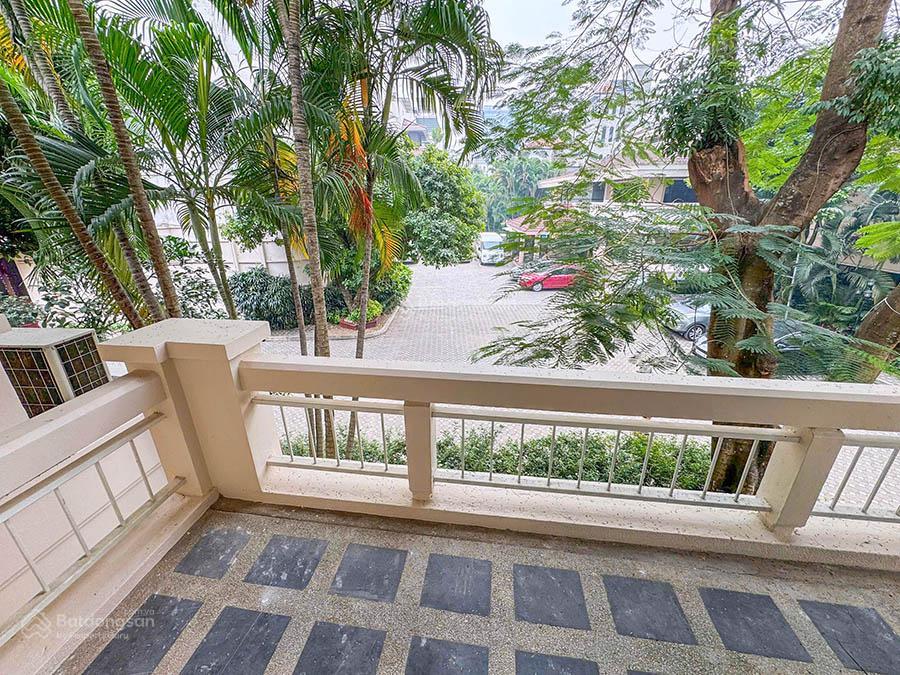 Cho thuê biệt thự khu tây hồ giá tốt, nhà đẹp.  amy 0904 622 ***