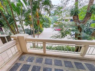 Cho thuê biệt thự khu tây hồ giá tốt nhà đẹp  amy 0904 622 ***