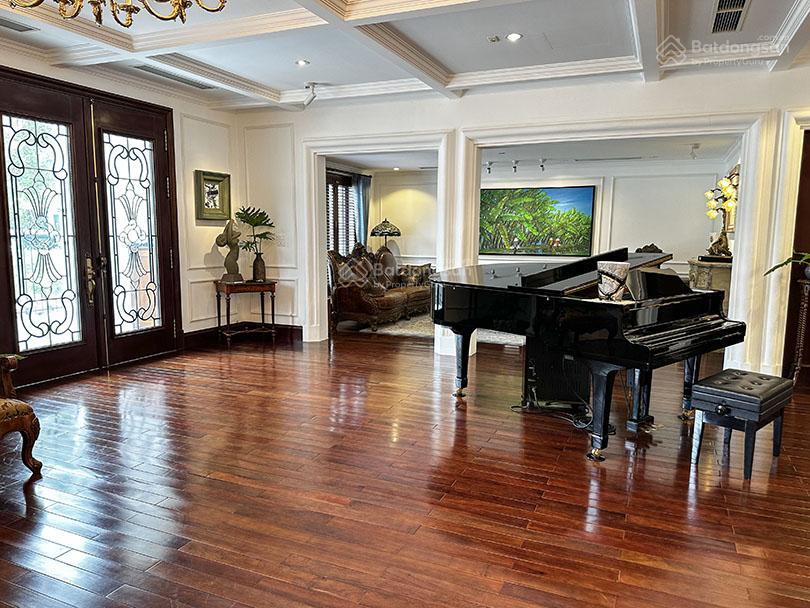 Bán biệt thự 320m2 giá thỏa thuận tại khu đô thị nam thăng long  ciputra, tây hồ, hà nội