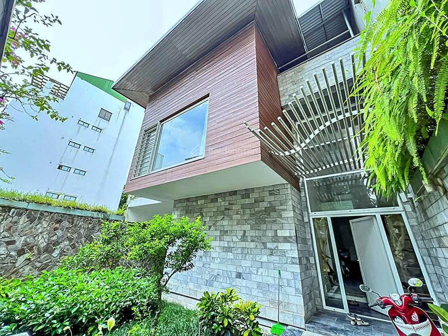 Cho thuê biệt thự 200m2, 100 triệu/tháng tại tô ngọc vân, p. tây hồ, hà nội  hàng hiếm
