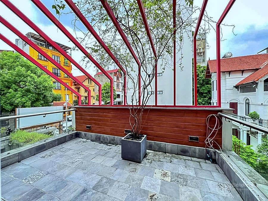 Cho thuê biệt thự 200m2, 100 triệu/tháng tại tô ngọc vân, p. tây hồ, hà nội  hàng hiếm