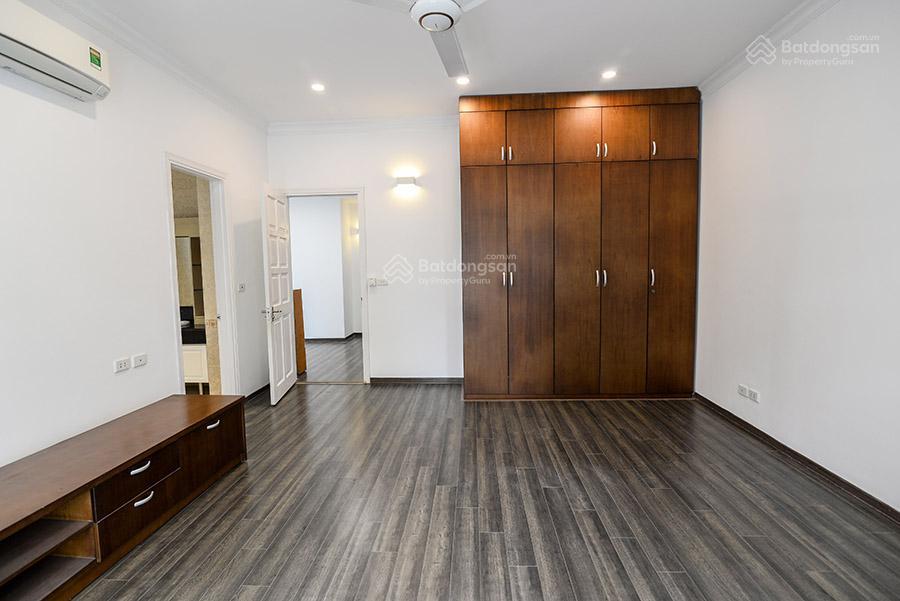 Cho thuê căn biệt thự không đồ giá tốt khu t ciputra amy 0904 622 ***