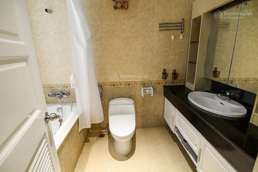 Cho thuê căn biệt thự không đồ giá tốt khu t ciputra amy 0904 622 ***