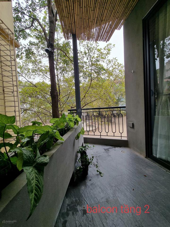 Bán nhà riêng khu đào tấn gần công viên thủ lệ  amy 0904 622 ***