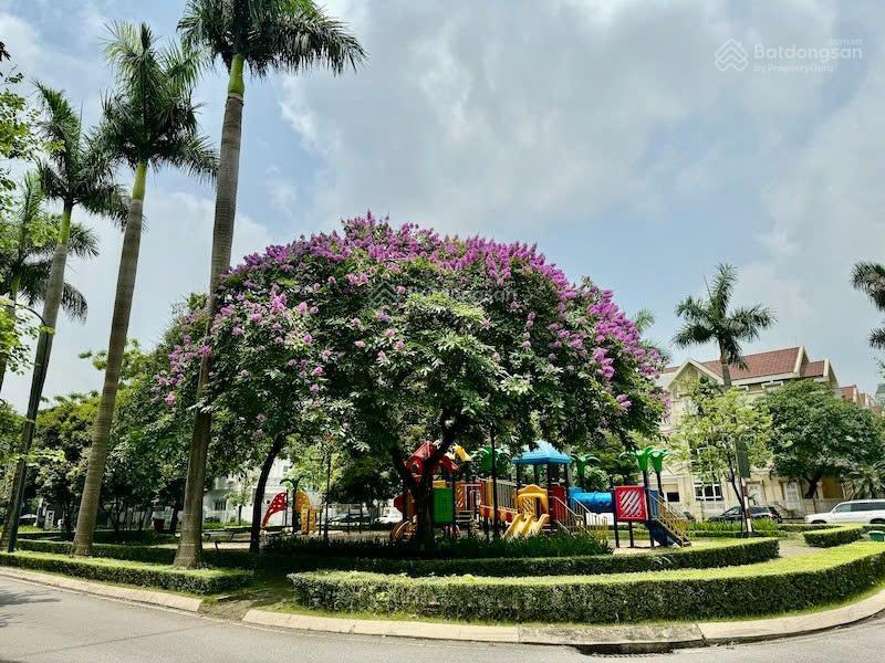 Bán biệt thự 230m2, giá thỏa thuận tại ciputra, phú thượng, tây hồ, hà nội