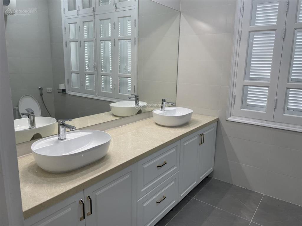 Bán biệt thự đẹp tại ciputra, giá thỏa thuận, 230m2, 5pn, 4wc
