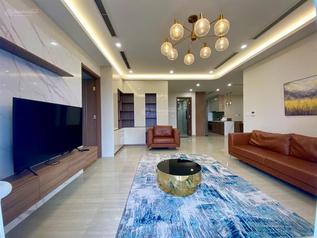 Bán căn hộ tầng cao view đẹp trong tòa l5 ciputra