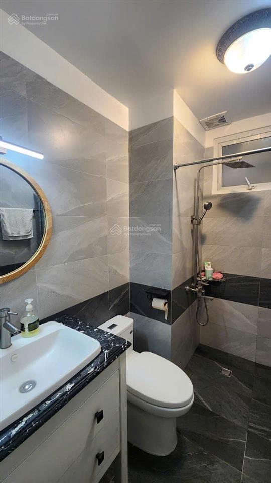 Bán căn hộ chung cư view đẹp tầng cao e1 ciputra