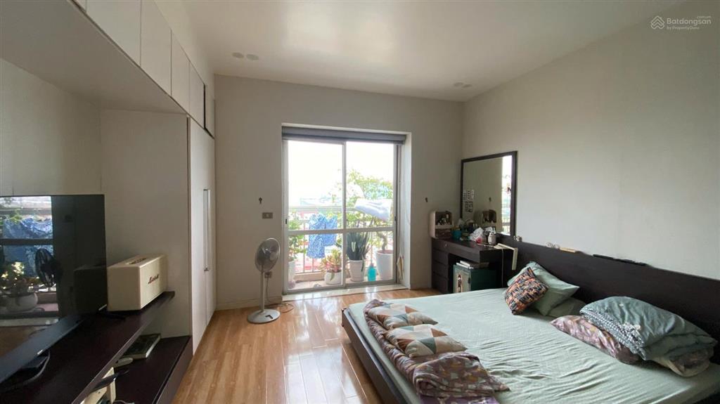 Bán căn hộ chung cư tầng cao 3 pn,  amy 0904 622 ***