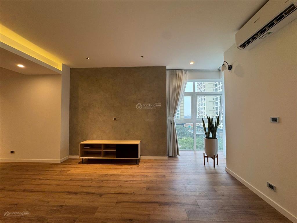 Bán chung cư tại khu đô thị nam thăng long  ciputra, giá thỏa thuận, 123m2, 3pn, 2wc, đầy đủ