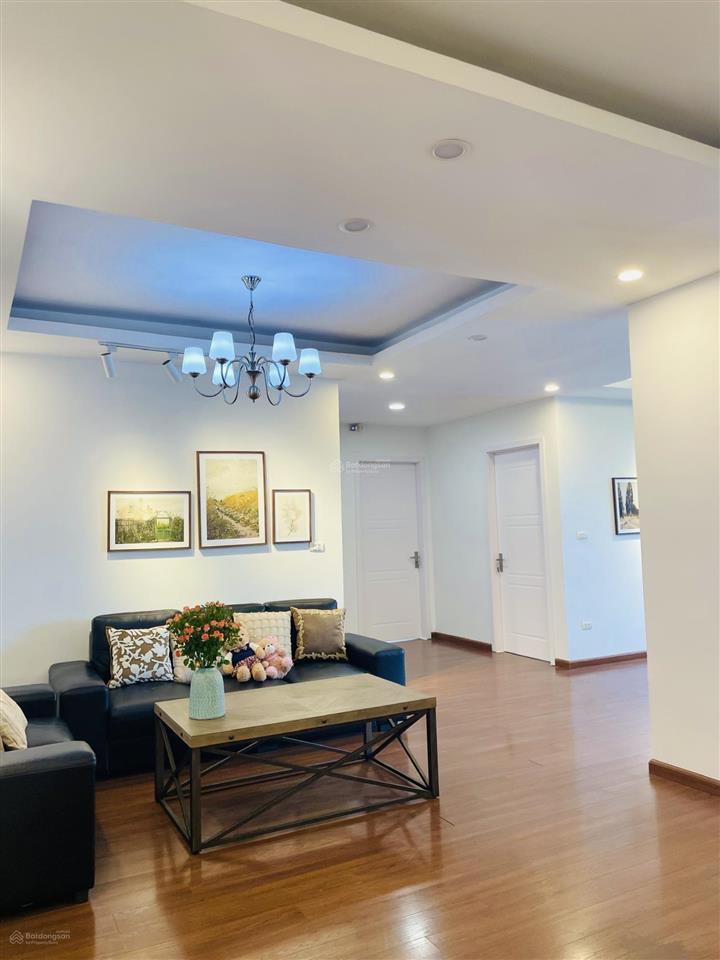 Cho thuê căn hộ 3 phòng ngủ khu đô thị nghĩa đô,  amy 0904 622 ***