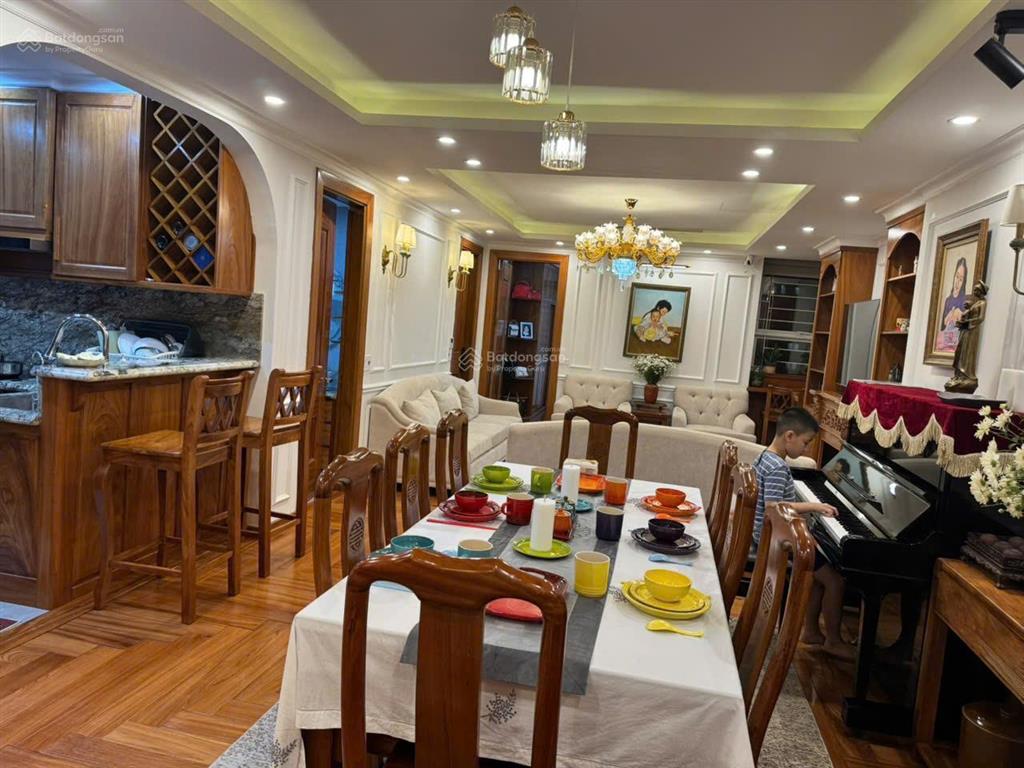 Bán căn hộ tòa g ciputra  amy 0904 622 ***