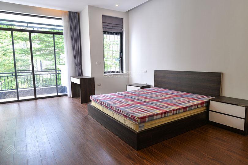 Cho thuê căn villa 5 phòng ngủ trong t ciputra  amy 0904 622 ***