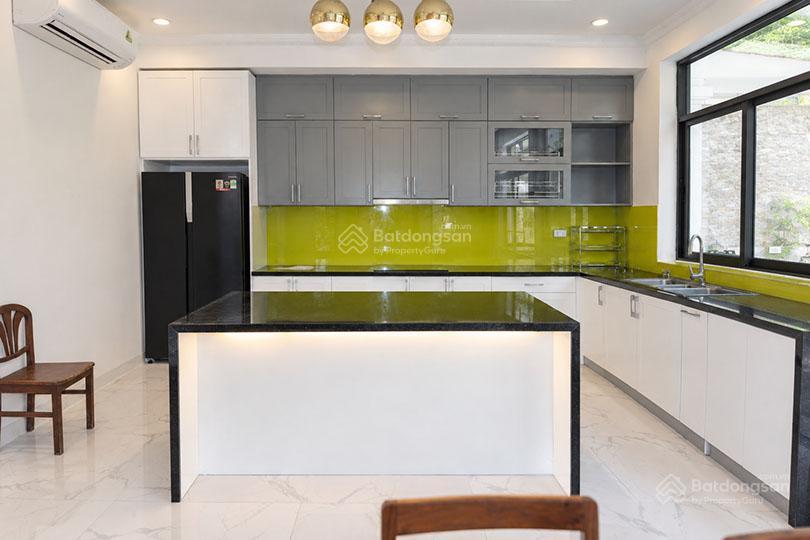 Cho thuê căn villa 5 phòng ngủ trong t ciputra  amy 0904 622 ***