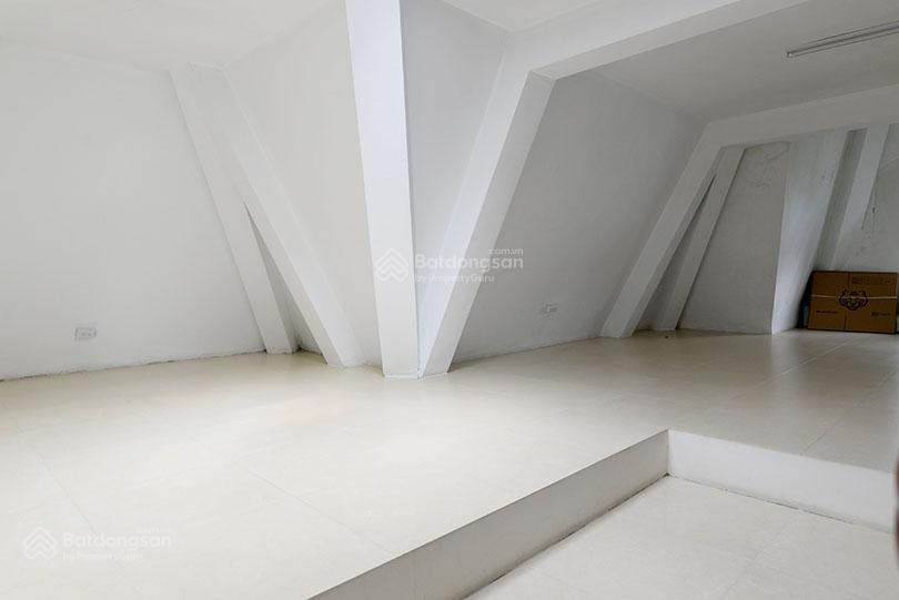 Cho thuê căn biệt thự diện tích lớn trong khu t ciputra  amy 0904 622 ***