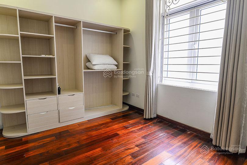 Cho thuê căn biệt thự diện tích lớn trong khu t ciputra  amy 0904 622 ***