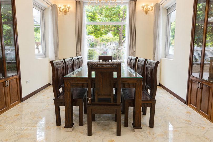 Cho thuê căn biệt thự diện tích lớn trong khu t ciputra  amy 0904 622 ***