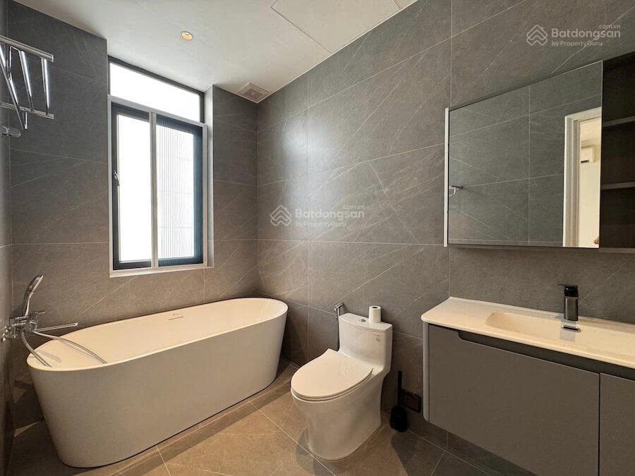 Cho thuê biệt thự khu t ciputra 4 phòng ngủ  amy 0904 622 ***