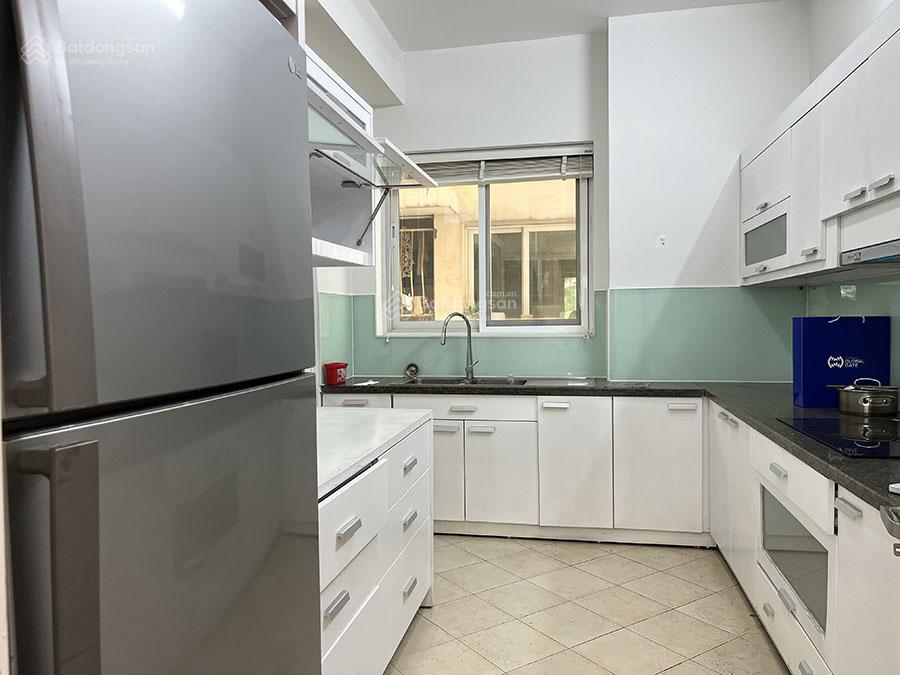 Cho thuê căn hộ 2 phòng ngủ đường xuân diệu tây hồ hà nội  amy 0904 622 ***