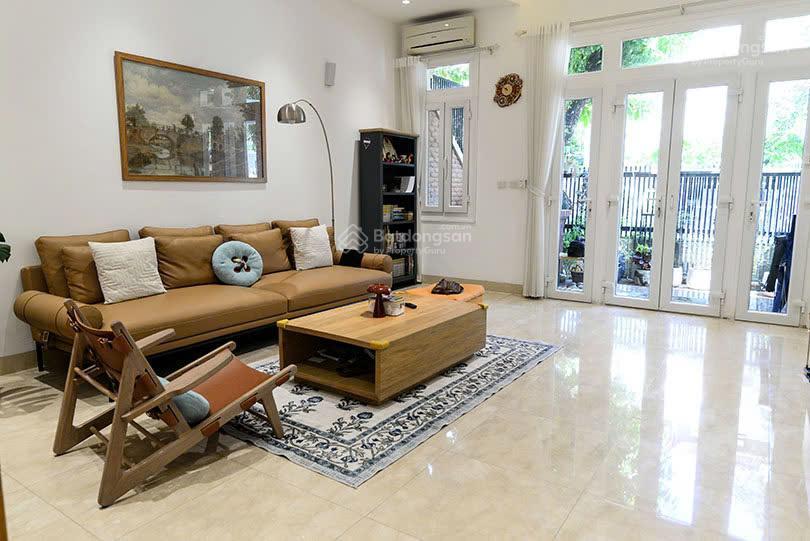 Cho thuê biệt thự đẹp, 180m2, giá thỏa thuận tại phú thượng, quận tây hồ, hà nội