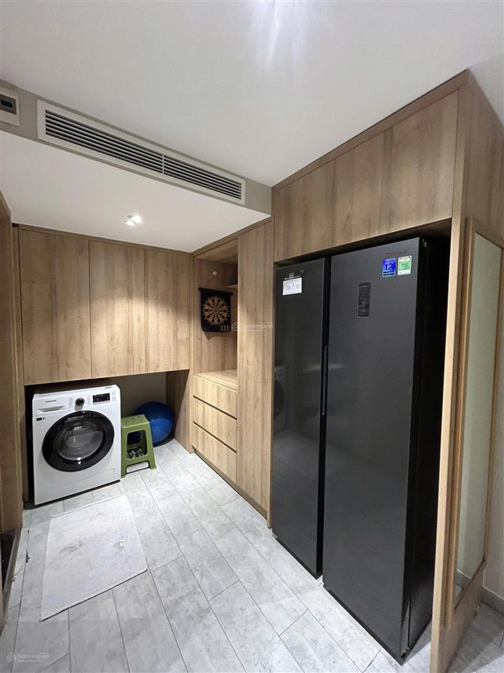 Bán căn hộ 2 ngủ đầy đủ đồ khu tây hồ có thể cho thuê  amy 0904 622 ***