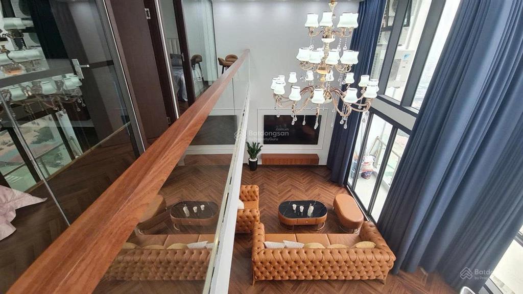 Bán căn penhouse 300 đường nguyễn xiển ha noi