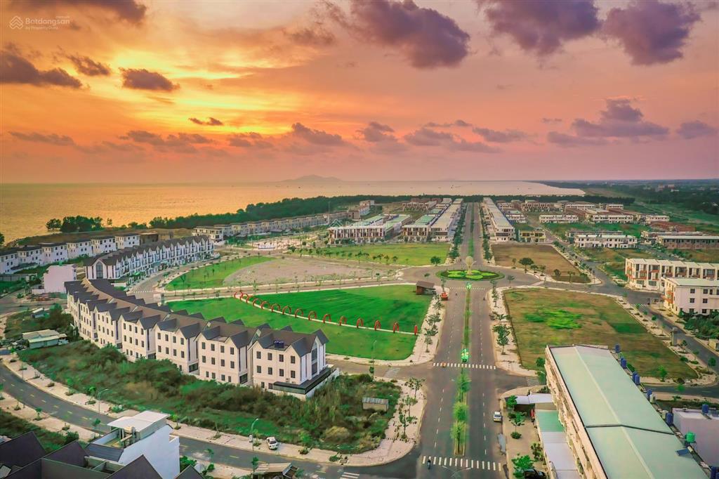 Nhà đối diện khu công viên khu đô thị tây bắc rạch giá