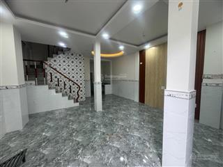 Hạ chào 5.2 tỷ quang trung ngang 5m 3 tầng  4 pn  sát mặt tiền