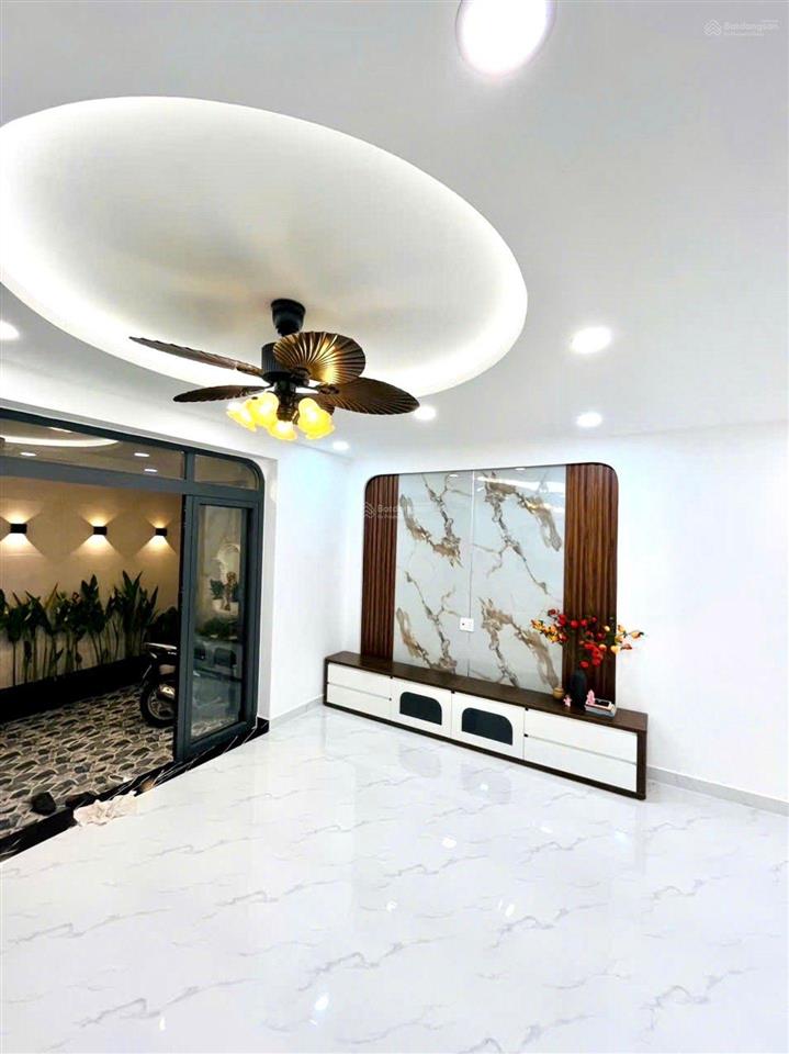 Nhà đẹp lung linh lê đức thọ  nguyễn oanh 50m 4pn tặng full nội thất 5.9 tỷ tl mạnh