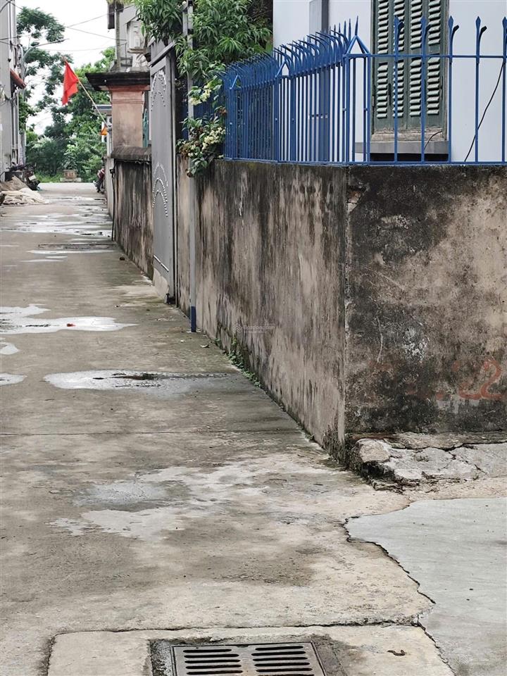Bán đất sẵn sổ giao dịch, diện tích 60m²