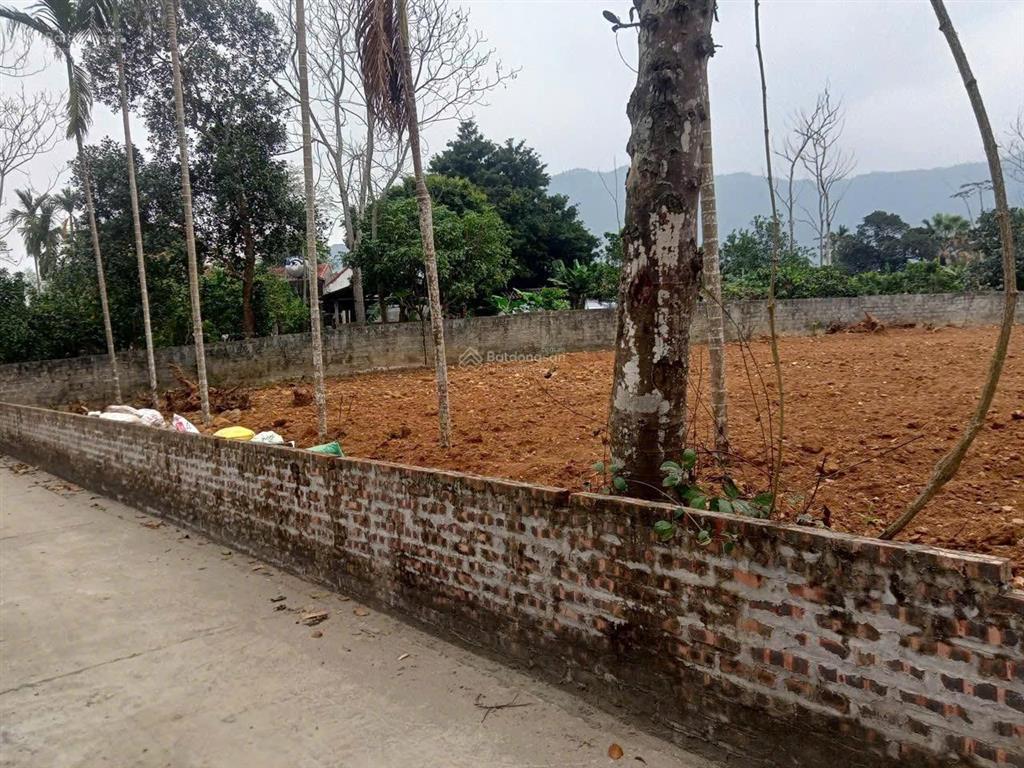 Đất nghỉ dưỡng thôn dy ba vì ! view núi