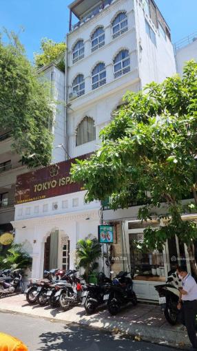 Cho thuê nhà mặt tiền đường hồ xuân hương, phường 6, quận 3. dt 8x20m. trệt 5 lầu. dtsd 960m2