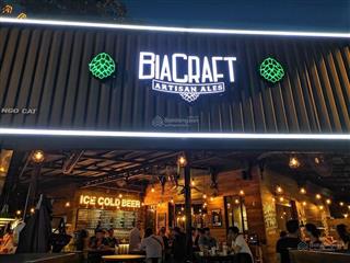 Cho thuê nhà mặt tiền đường trần khắc chân, phường tân định, quận 1. dt 8x20m. 1 trệt. dtsd 160m2