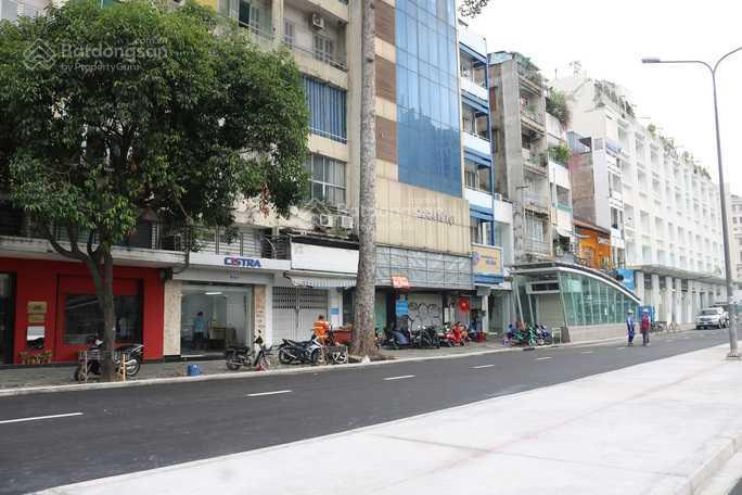 Tòa nhà mới  mặt tiền số 22  24 đường lê lợi, quận 1, dt 9x30m, 1 trệt 4 lầu, dtsd 1.350m2