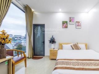 Cho thuê nhà mt đường mạc đĩnh chi, phường đa kao, quận 1. dt 30x40m. trệt 2 lầu. dtsd 3.600m2
