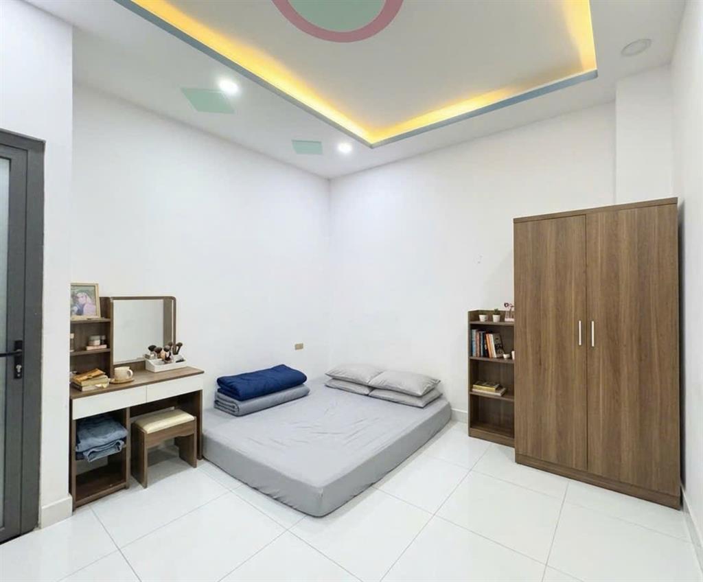 Bán nhà gần Miếu Gò Xoài, BHH, Bình Tân - HXH - 64m2 - chỉ 3.85 tỷ