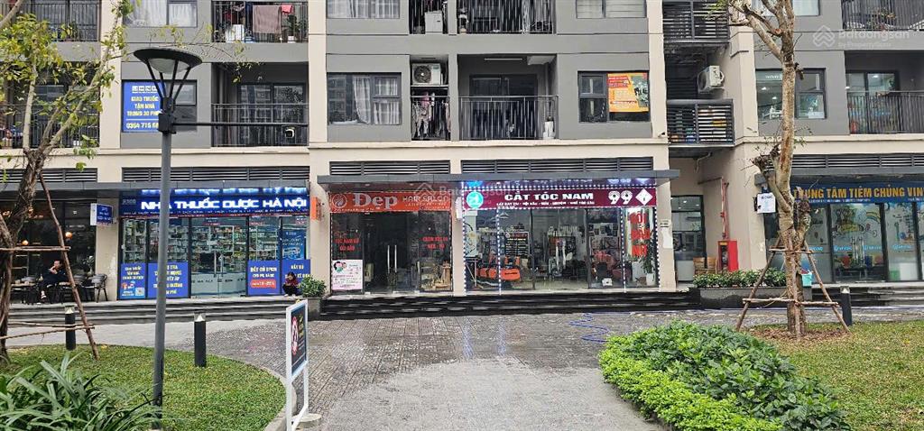 Căn shop độc nhất góc sảnh toà g1 solar park cửa ngõ 49 toà vin tây mỗ, dòng tiền từ 100tr/tháng