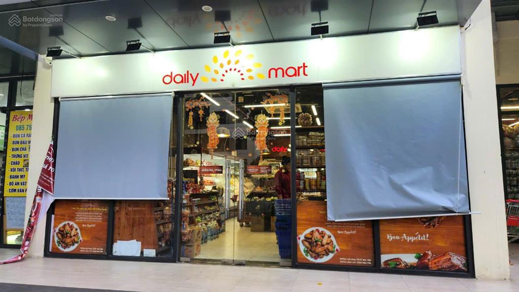 Shop chân đế sakura  vin smart city tây mỗ  buôn bán số 1 phía tây hà nội  siêu lợi nhuận từ 20%