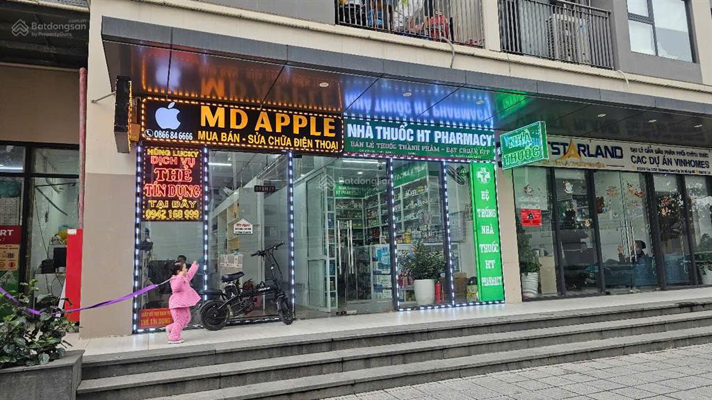 Shop chân đế sakura  vin smart city tây mỗ  buôn bán số 1 phía tây hà nội  siêu lợi nhuận từ 20%