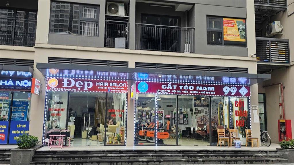 Shop chân đế sakura  vin smart city tây mỗ  buôn bán số 1 phía tây hà nội  siêu lợi nhuận từ 20%