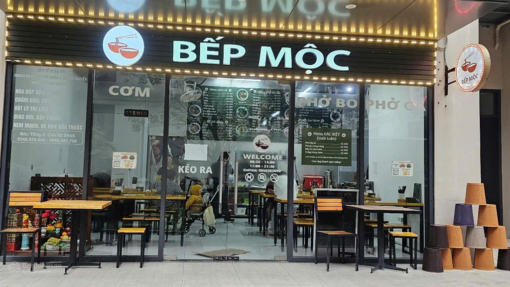 Shop chân đế sakura  vin smart city tây mỗ  buôn bán số 1 phía tây hà nội  siêu lợi nhuận từ 20%