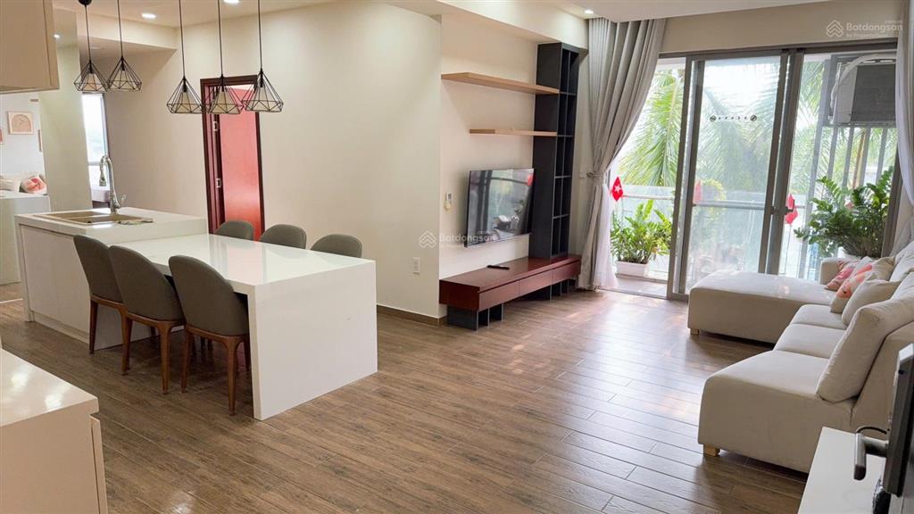 Bán căn hộ hưng phúc, dt 97m2, 3pn 2wc, có ô xe, sổ sẵn, giá 9,95 tỷ, 97m2, view biệt thự.