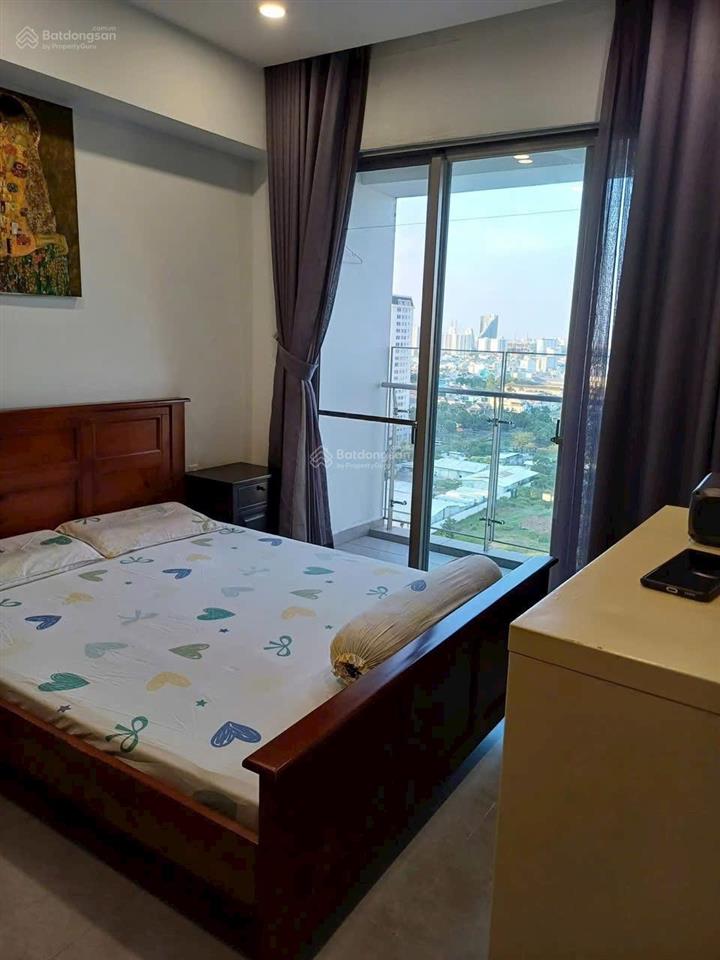 Bán nhanh căn hưng phúc 1, dt 82m2, 2pn, có ô xe, tầng cao, sổ hồng, giá 8 tỷ all in.