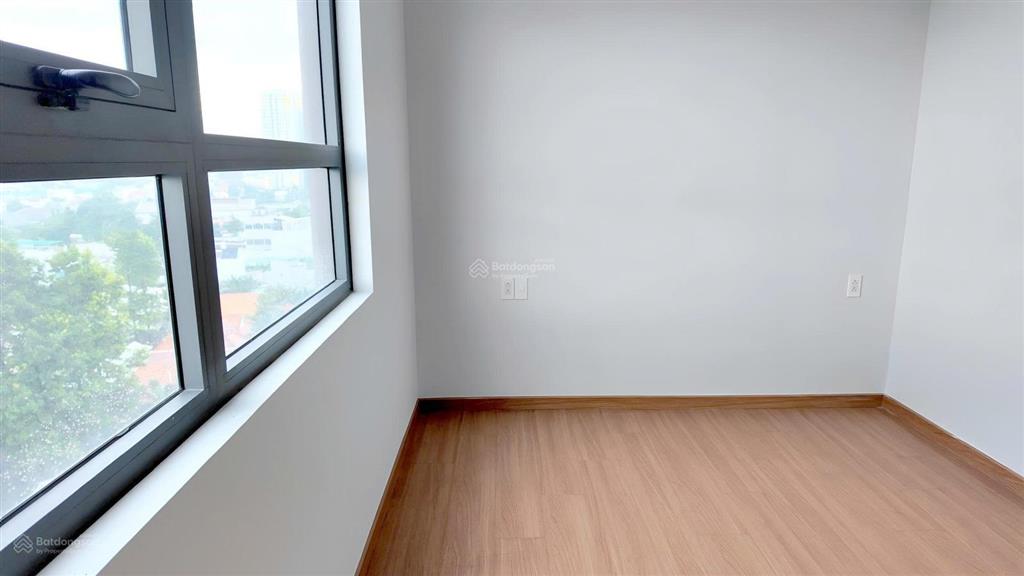 Bán căn hộ chung cư phúc đạt tower, 2,85 tỷ, 70m2 đã bao gồm hết thuế phí sang